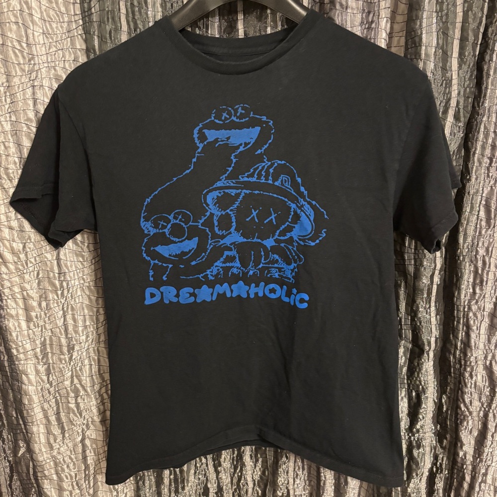 SEASEME STREET Black Tshirt